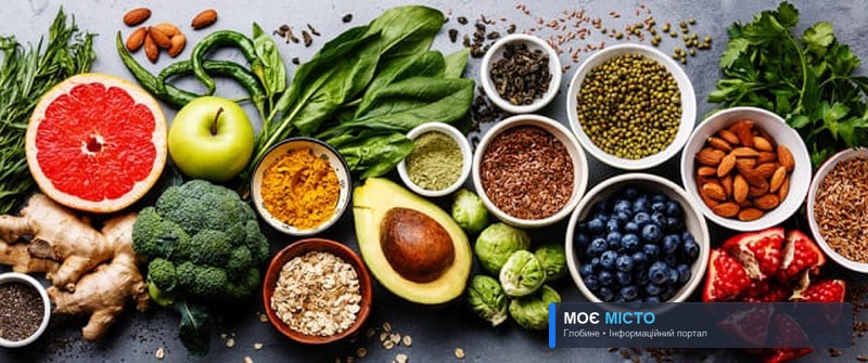 Перерахували продукти, які можуть захистити організм глобинців від коронавірусу