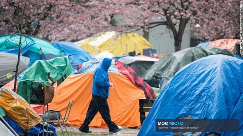 Вчені роздали по кілька тисяч доларів бездомним. Що з цього вийшло?