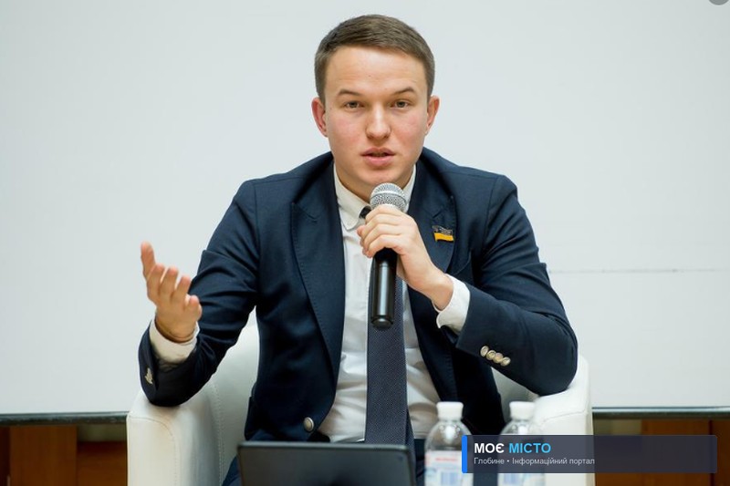 Спільнота хоче бачити свого обранця
