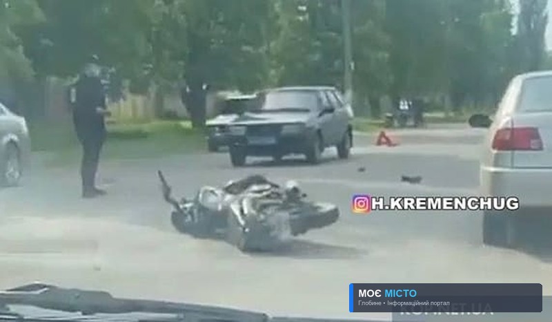 У Глобиному мотоцикл зіштовхнувся з легковиком