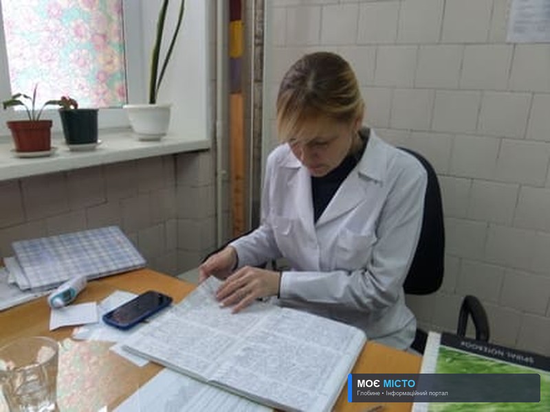 Глобинці з симптомами грипу чи коронавірусу можуть відкрити лікарняний телефоном